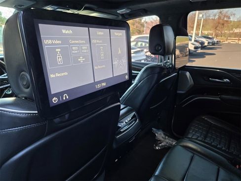 Used 2021 Cadillac Escalade ESV Sport Platinum w/ Heavy-Duty Trailer Package image 11