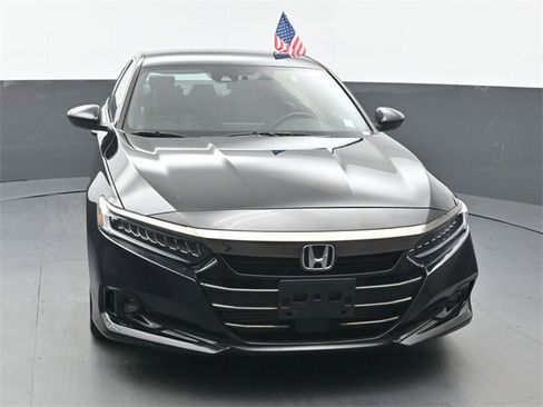Used 2021 Honda Accord Sport image 8