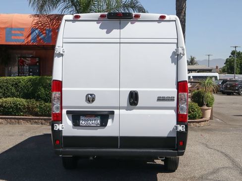 Used 2024 RAM ProMaster 3500 FWD image 7