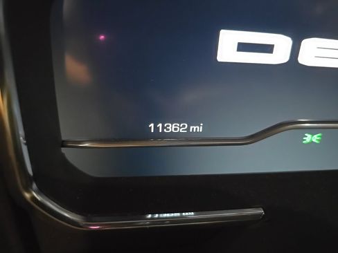 Used 2025 GMC Sierra 3500 Denali Ultimate AWD/4WD image 5