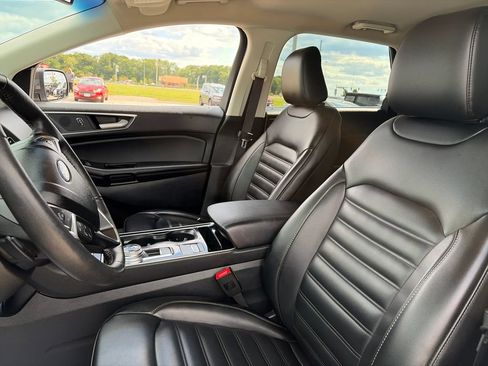 Used 2020 Ford Edge SEL w/ Convenience Package AWD/4WD image 16