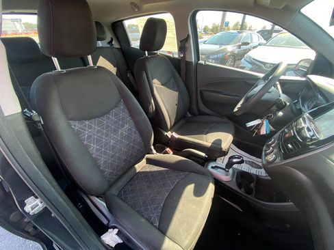 Used 2019 Chevrolet Spark LS image 10