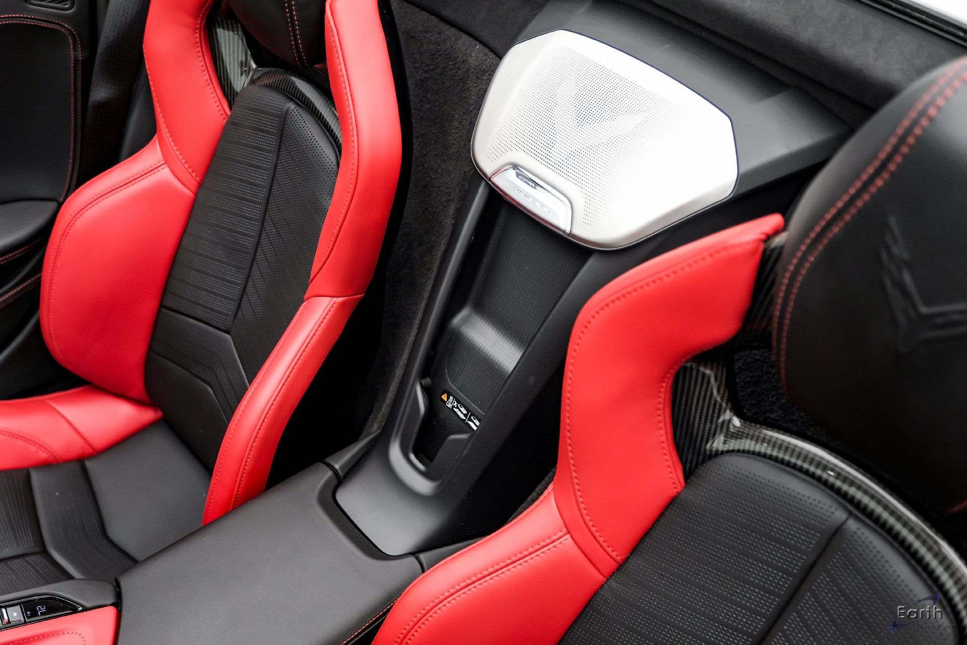 Used 2024 Chevrolet Corvette Stingray Premium Conv w/ Z51 Performance Package RWD image 46