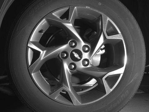 Used 2025 Chevrolet Trax LT FWD image 14