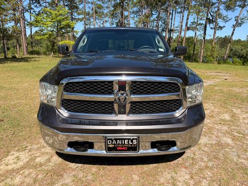 Used 2019 RAM 1500 Classic SLT AWD/4WD image 8