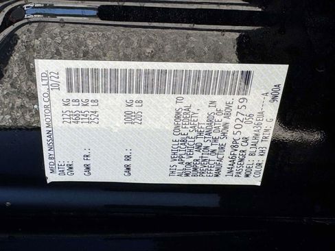 Used 2023 Nissan Maxima Platinum w/ Sport Mat Group FWD image 27