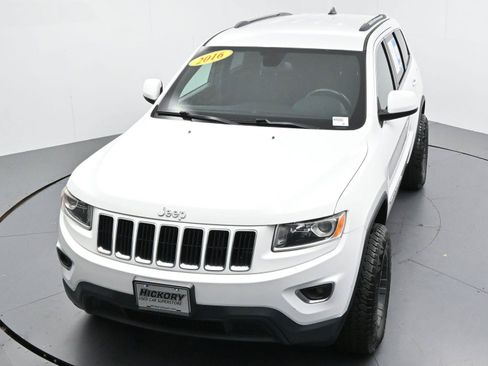 Used 2016 Jeep Grand Cherokee Laredo w/ Quick Order Package 23E AWD/4WD image 34