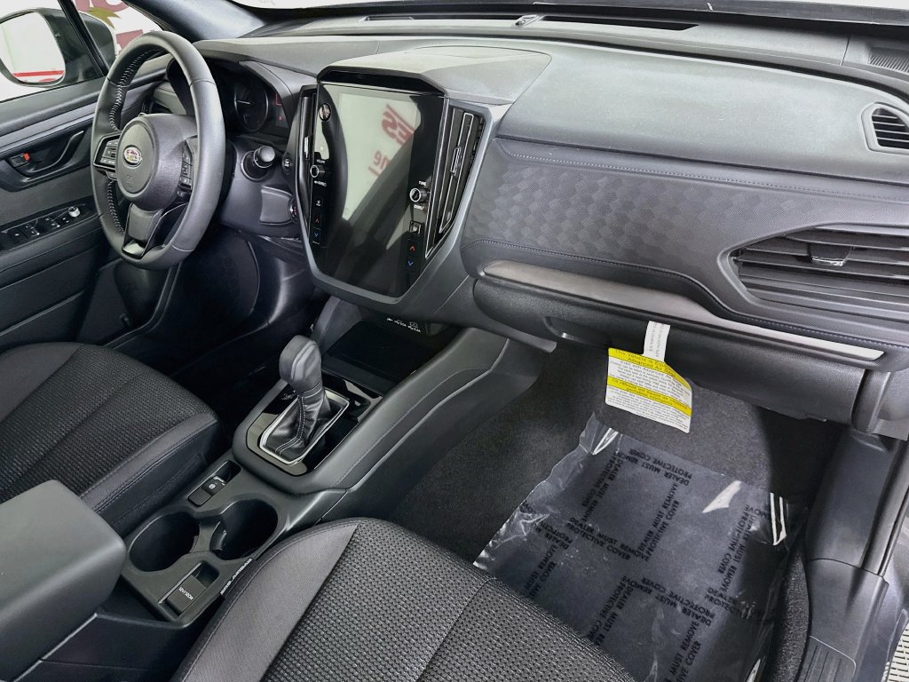 Used 2025 Subaru Forester Premium AWD/4WD image 34