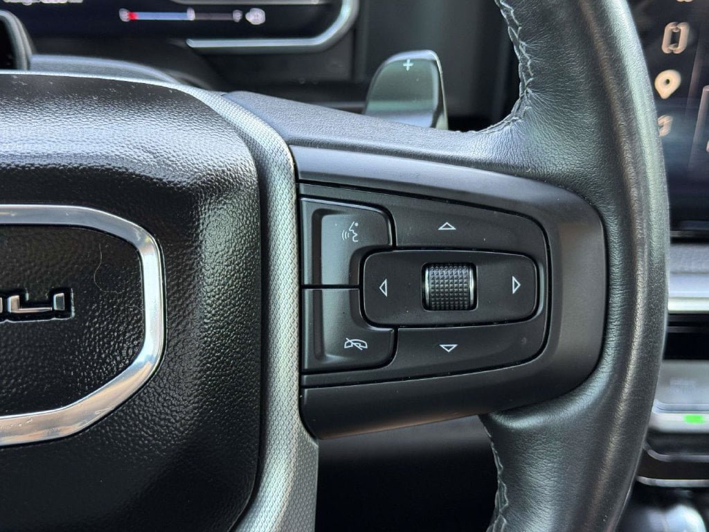 Used 2023 GMC Sierra 1500 Denali AWD/4WD image 13