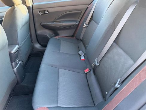 Used 2020 Nissan Versa SR w/ Convenience Package image 17