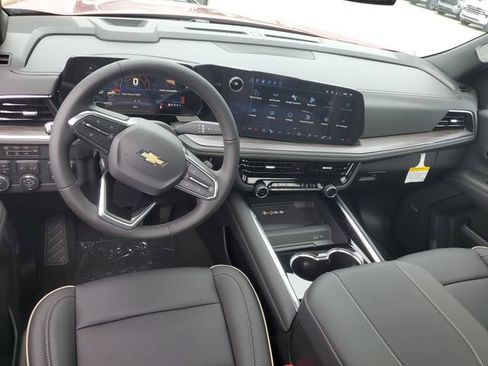 New 2026 Chevrolet Tahoe Premier w/ Sun And Tow Package AWD/4WD image 9