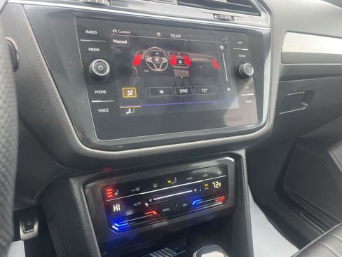 Used 2024 Volkswagen Tiguan SE R-Line image 23