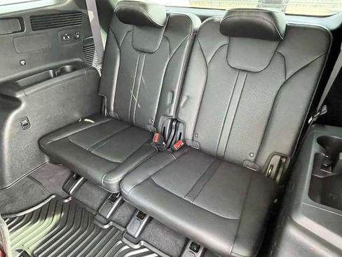 Used 2023 Kia Sorento SX image 13