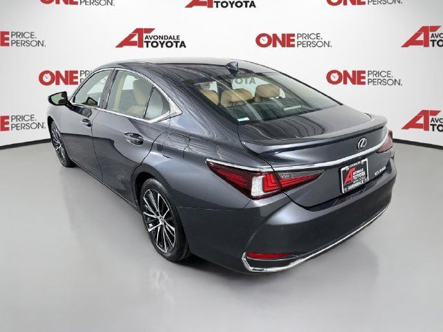 Used 2024 Lexus ES 300h w/ Premium Package FWD image 5