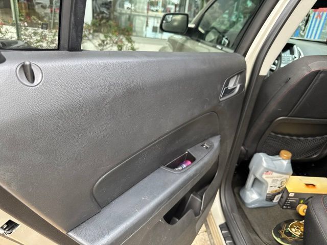 Used 2013 GMC Terrain SLE FWD image 24