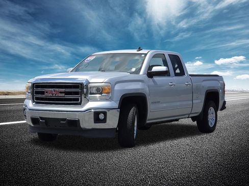 Used 2015 GMC Sierra 1500 SLE w/ SLE Value Package RWD image 10