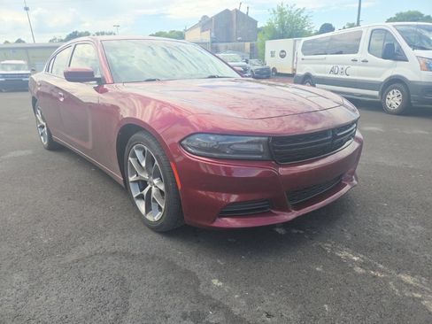 Used 2020 Dodge Charger SXT w/ Plus Group RWD image 1