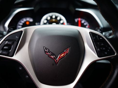 Used 2015 Chevrolet Corvette Stingray Coupe w/ 2LT Preferred Equipment Group image 20