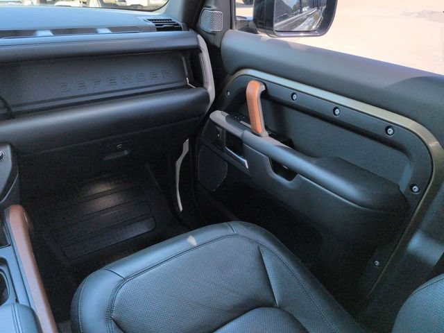 Used 2023 Land Rover Defender 110 X AWD/4WD image 15