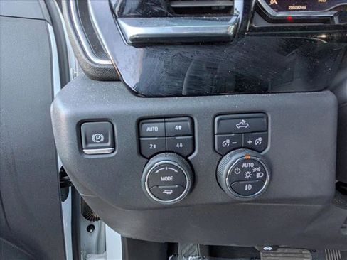 Used 2024 Chevrolet Silverado 1500 LT Trail Boss w/ Protection Package image 20