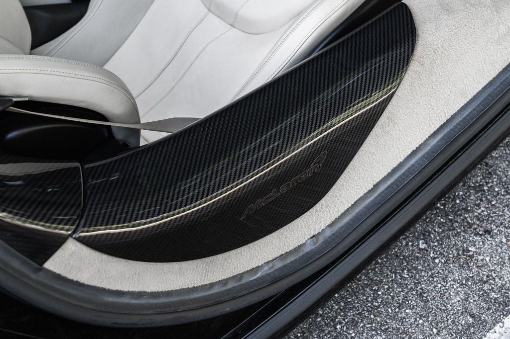 Used 2020 McLaren 720S Spider RWD image 26