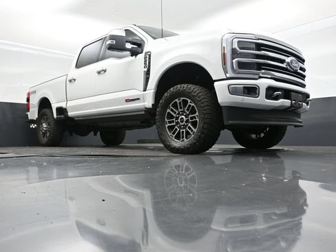 Used 2024 Ford F250 Limited w/ FX4 Off-Road Package AWD/4WD image 29