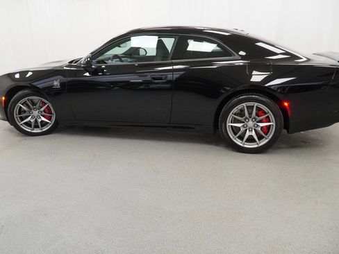 Used 2025 Dodge Charger R/T Scat Pack w/ Track Pack image 16