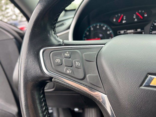 Used 2020 Chevrolet Malibu RS FWD image 14