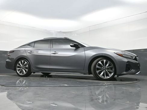 Used 2022 Nissan Maxima Platinum w/ Sport Mat Group FWD image 37