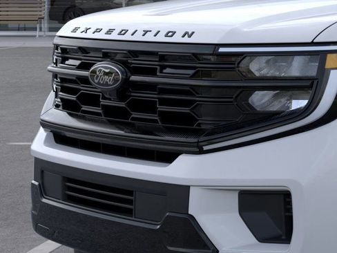 New 2026 Ford Expedition Platinum w/ Stealth Appearance Package image 17