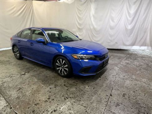 Certified 2023 Honda Civic EX image 2