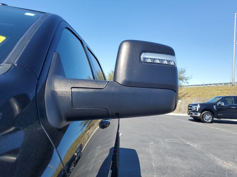 Used 2024 RAM 2500 Big Horn w/ Night Edition image 4