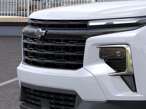 New 2026 Chevrolet Traverse LT w/ Midnight/Sport Edition image 13