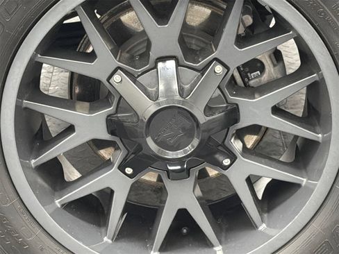 Used 2022 Chevrolet Silverado 1500 Custom w/ LPO, Dark Essentials Package image 5