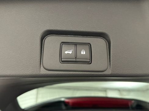 Certified 2023 Nissan Rogue SL w/ SL Premium Package AWD/4WD image 26