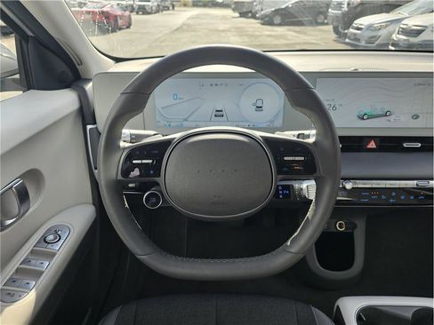 Used 2024 Hyundai Ioniq 5 SEL RWD image 6