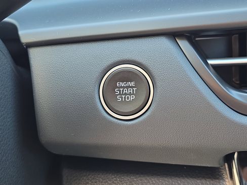 New 2026 Kia Seltos EX image 27