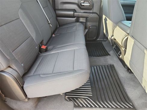 Used 2023 Chevrolet Silverado 1500 Custom image 25