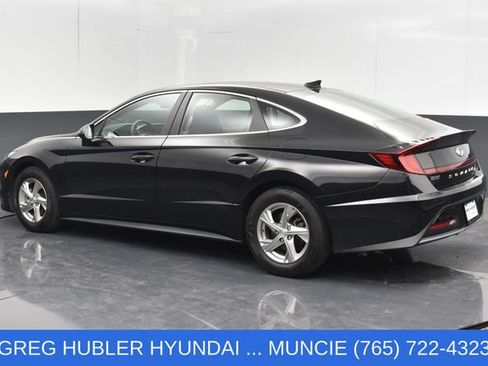 Used 2021 Hyundai Sonata SE w/ Preferred Accessory Package FWD image 18
