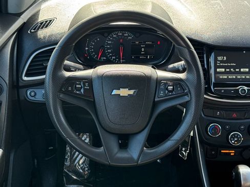 Used 2017 Chevrolet Trax LT image 13