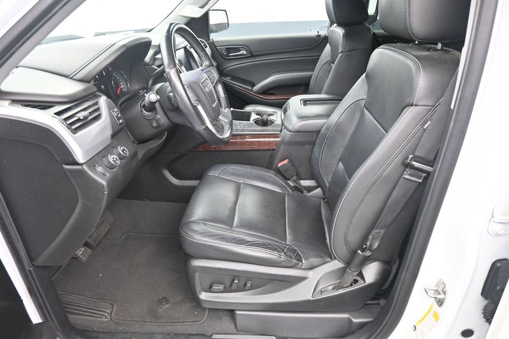 Used 2020 GMC Yukon SLT AWD/4WD image 16