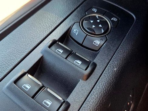 Used 2018 Ford F150 Raptor w/ Equipment Group 802A Luxury image 21