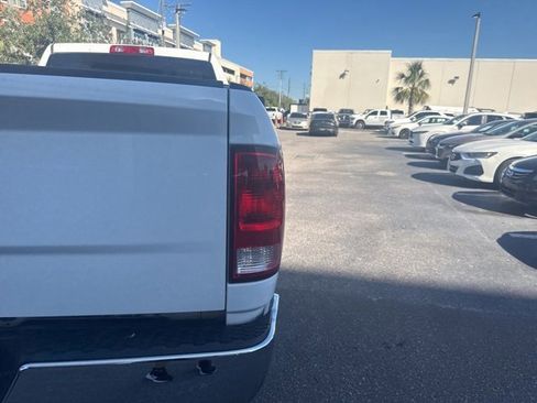 Used 2014 RAM 2500 Tradesman w/ Chrome Appearance Group image 5