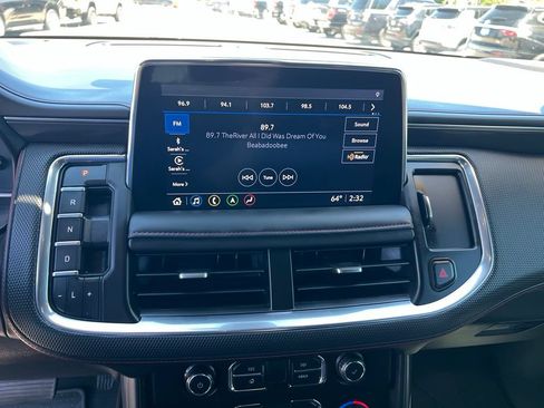 Used 2021 Chevrolet Tahoe RST w/ Luxury Package AWD/4WD image 41