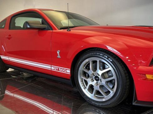 Used 2007 Ford Mustang Shelby GT500 RWD image 20