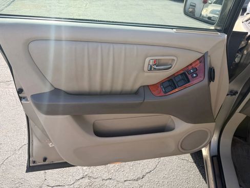 Used 2002 Lexus RX 300 image 21