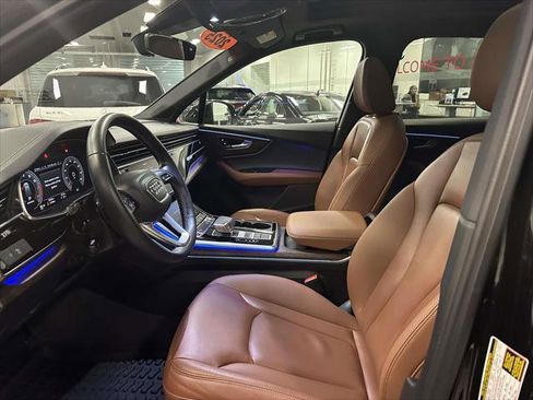 Used 2025 Audi Q7 2.0T Premium w/ Convenience Plus Package image 14