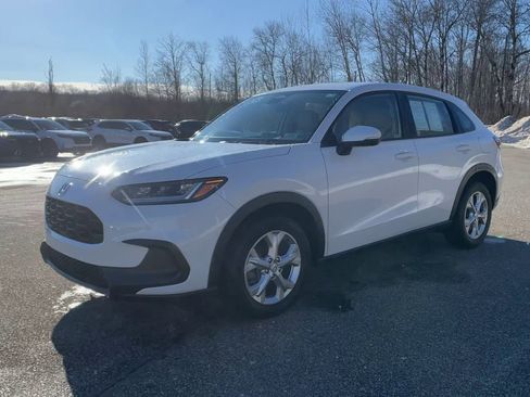 Certified 2023 Honda HR-V LX image 5