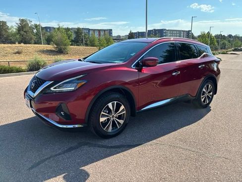 Used 2024 Nissan Murano SV AWD/4WD image 3