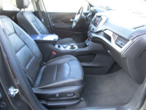 Used 2019 GMC Terrain Denali w/ Comfort Package image 28